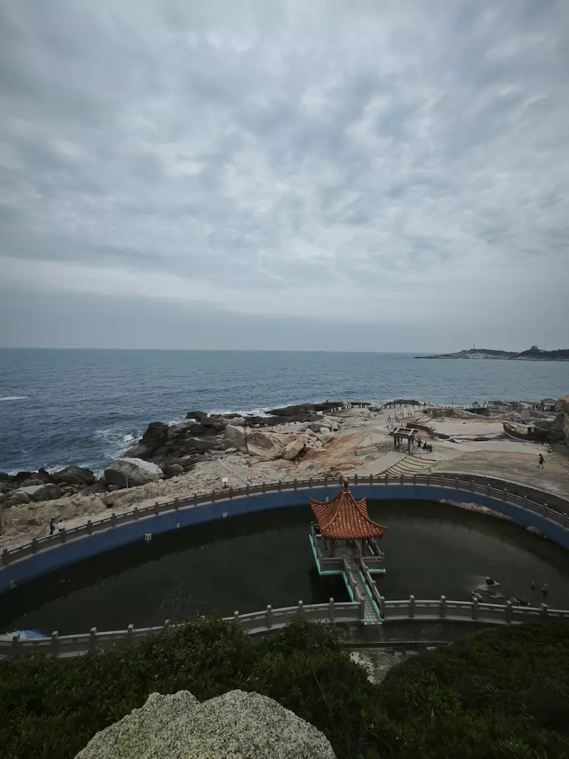 海上古堡