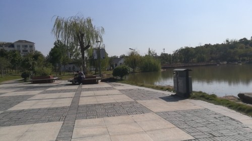 龙山法治文化主题公园
