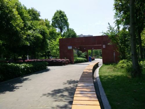 蔡锷广场