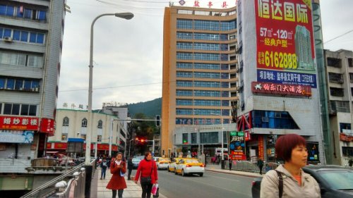 玉带城门
