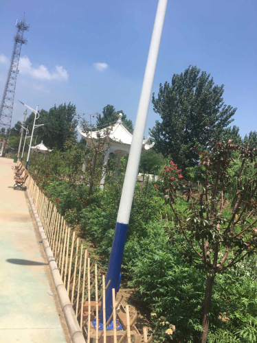 前瓦钟畔水河广场