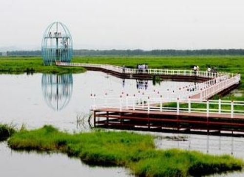 红旗岭千鸟湖旅游度假区(不对外开放)