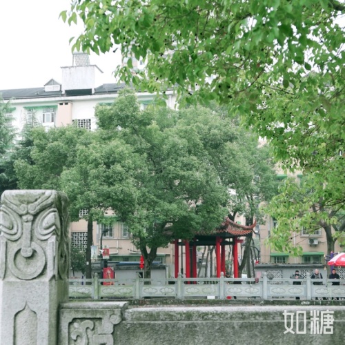 石灰坝