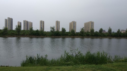 滨河公园