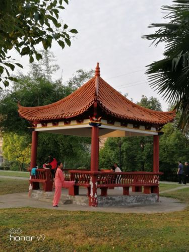 南华广场