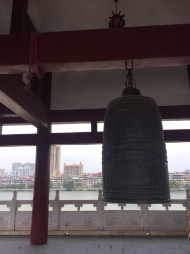 容县晨钟暮鼓景区