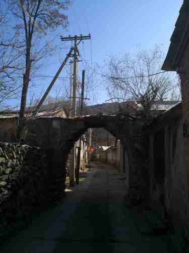 房山南窖村