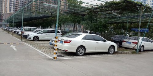 白云联边文体公园