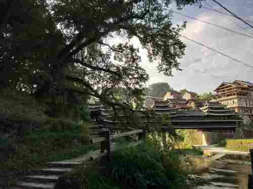 独峒岜团桥景区