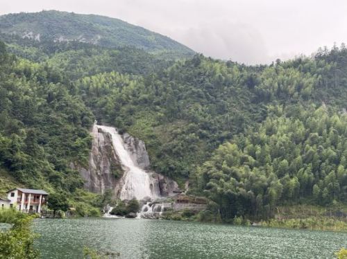 里山森谷