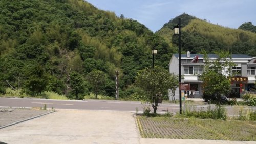 大别山主峰漂流
