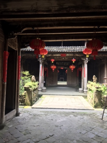石仓古民居群