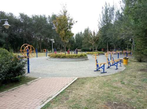 于洪怒江公园
