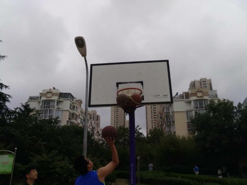 福岭嘉苑广场