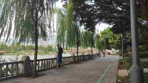 亚峰公园