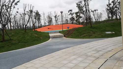 东山运动公园