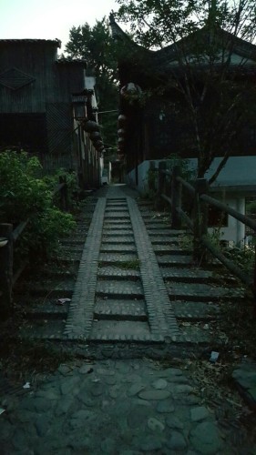 龙池湾