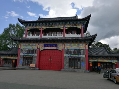 松鹤西湖公园
