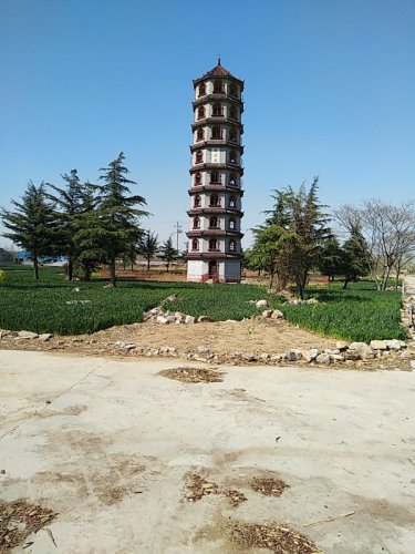 龙兴塔