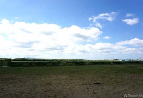 白音锡勒景区草原赛马场