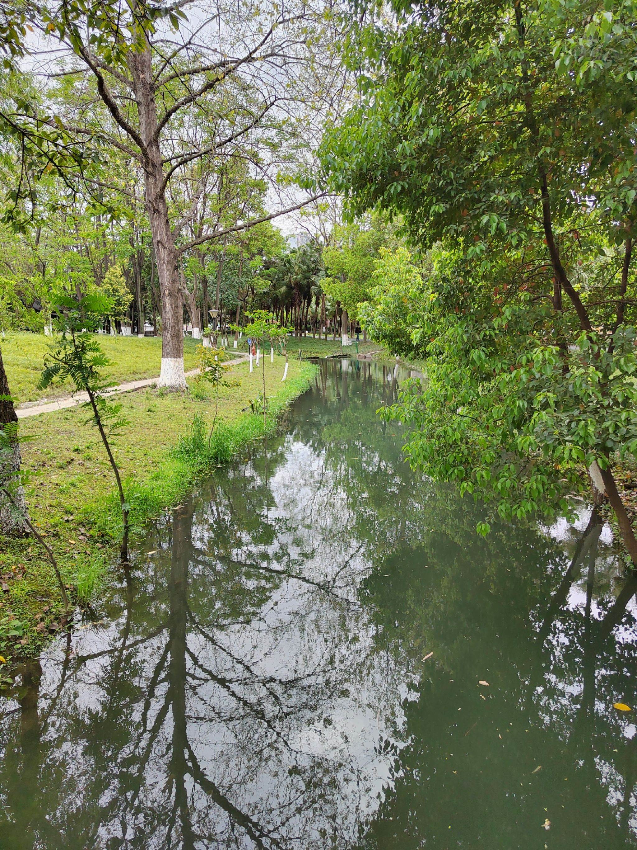 沙河东篱翠湖公园