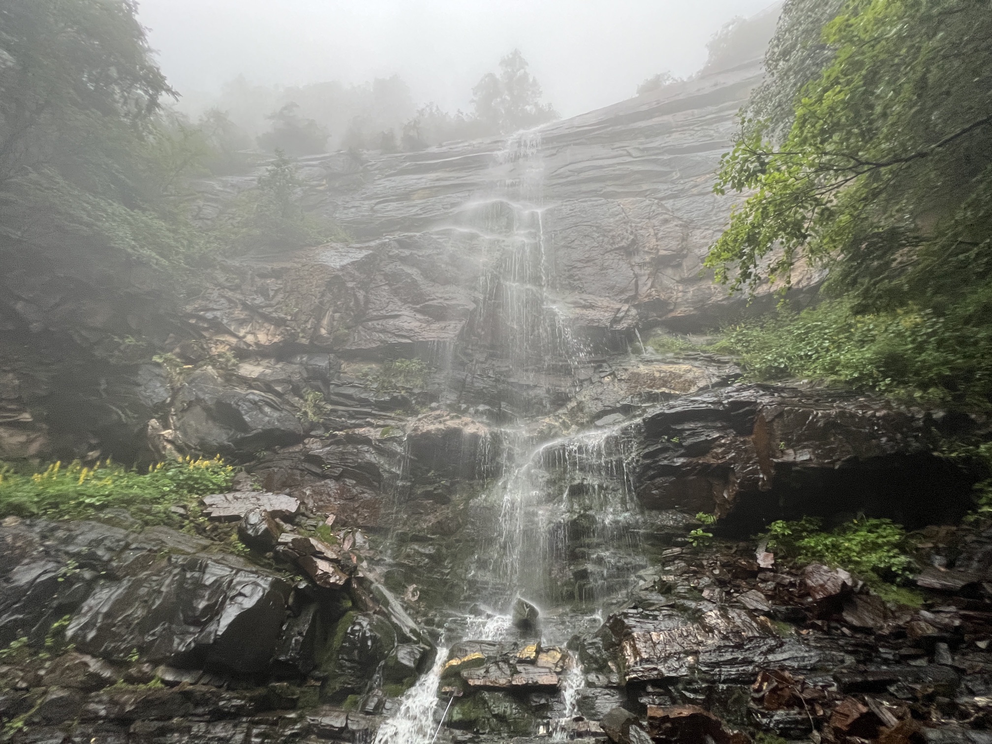 天生桥瀑布群自然风景区