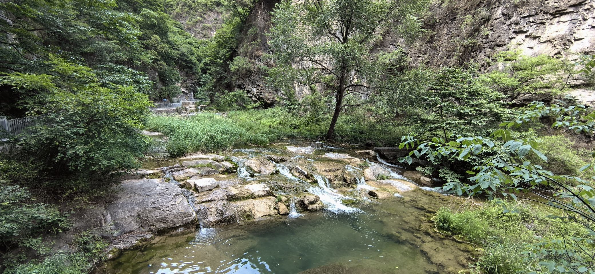 凤凰欢乐谷景区
