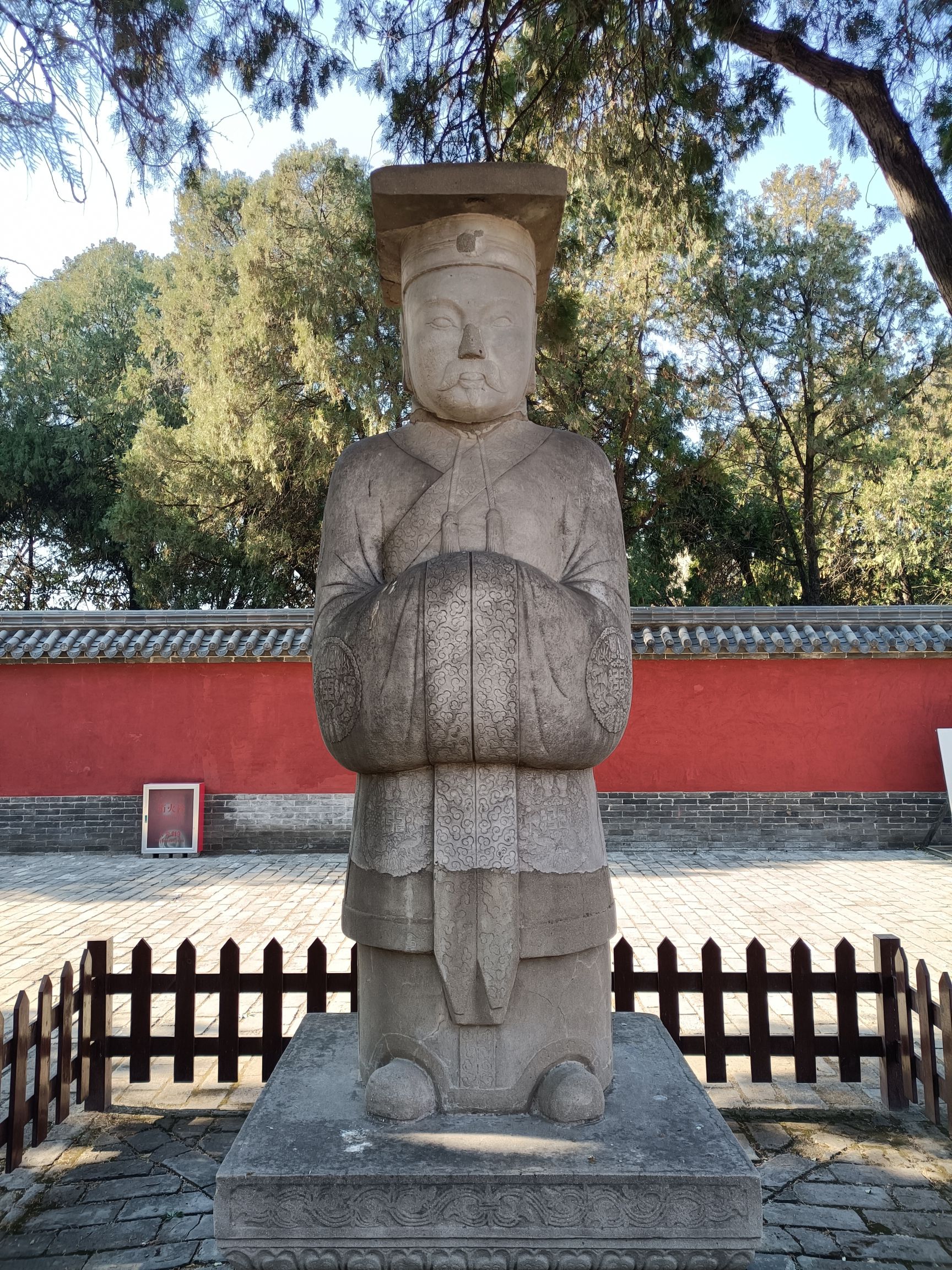 袁林