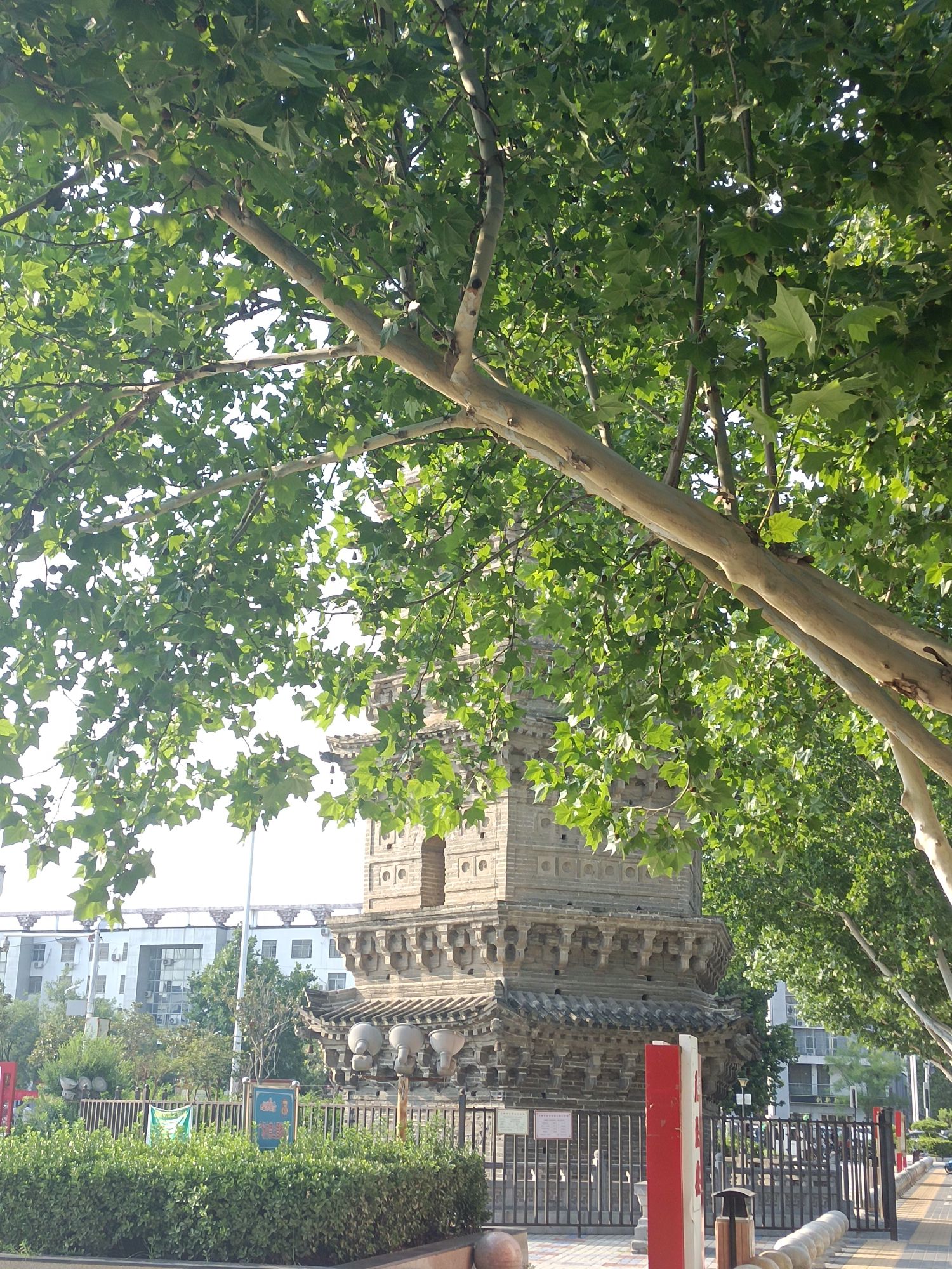 尉氏兴国寺塔