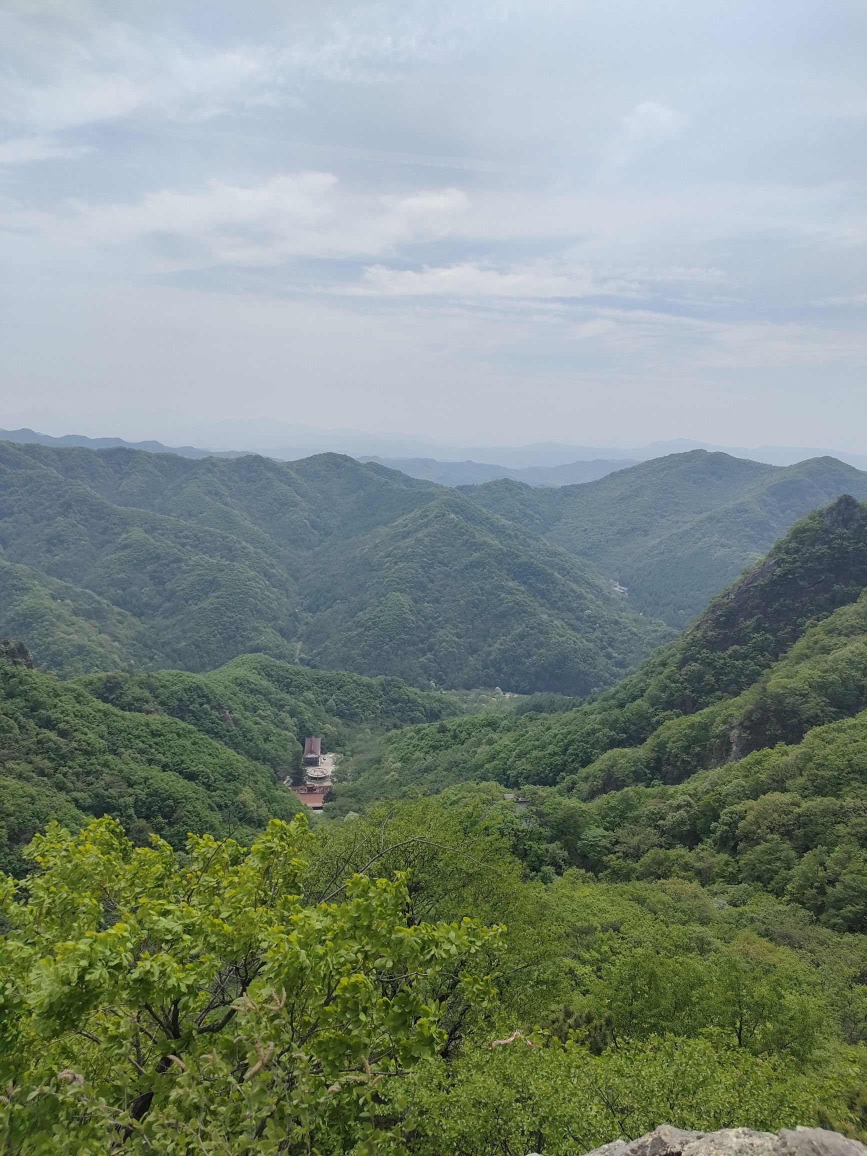 鞍山岫岩药山风景区