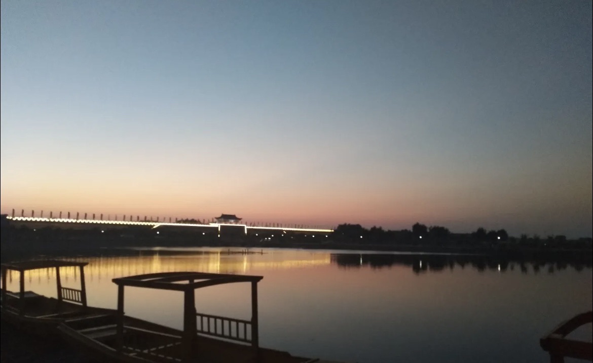 莲花湖