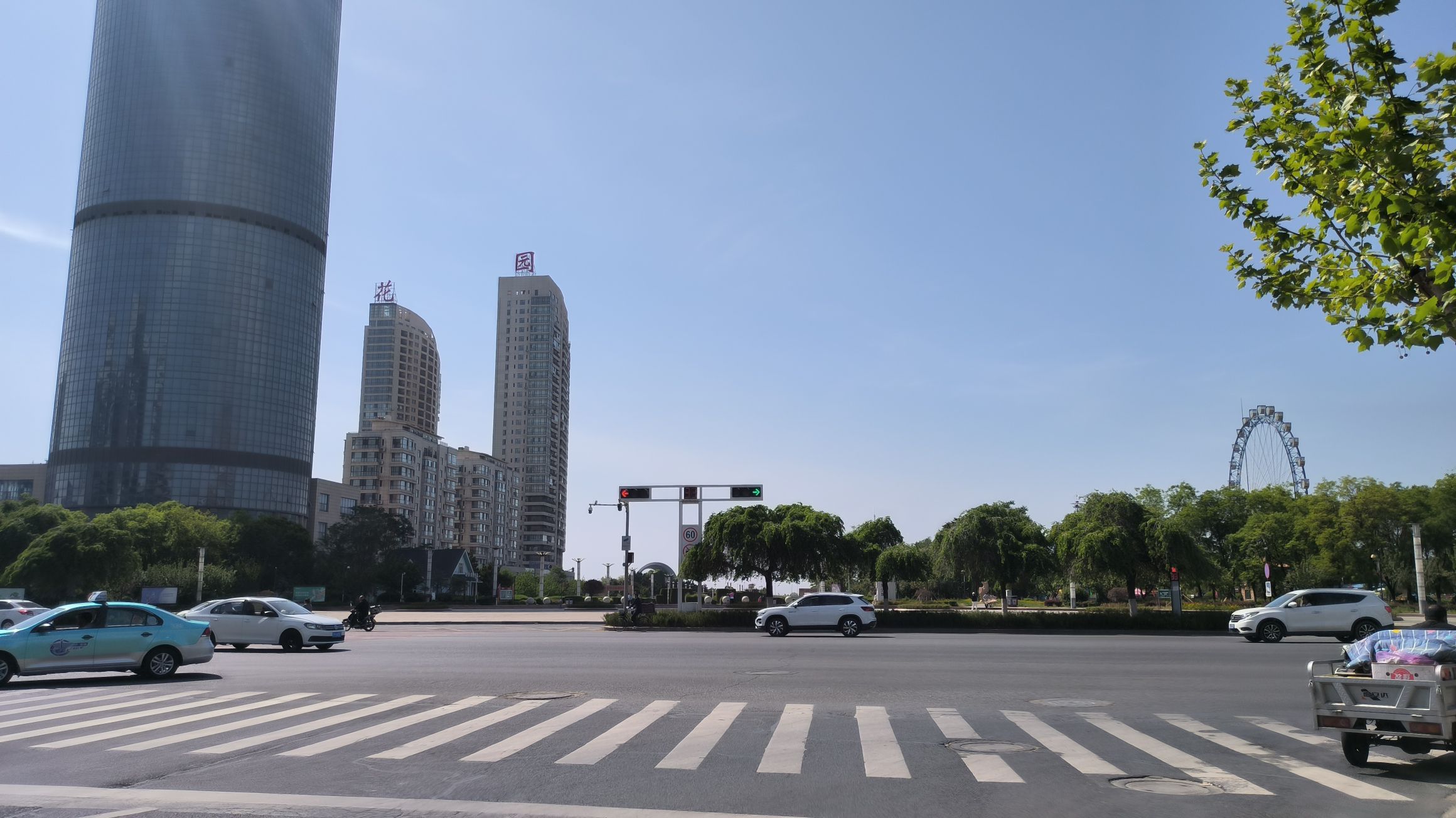 月亮湖公园旅行图片