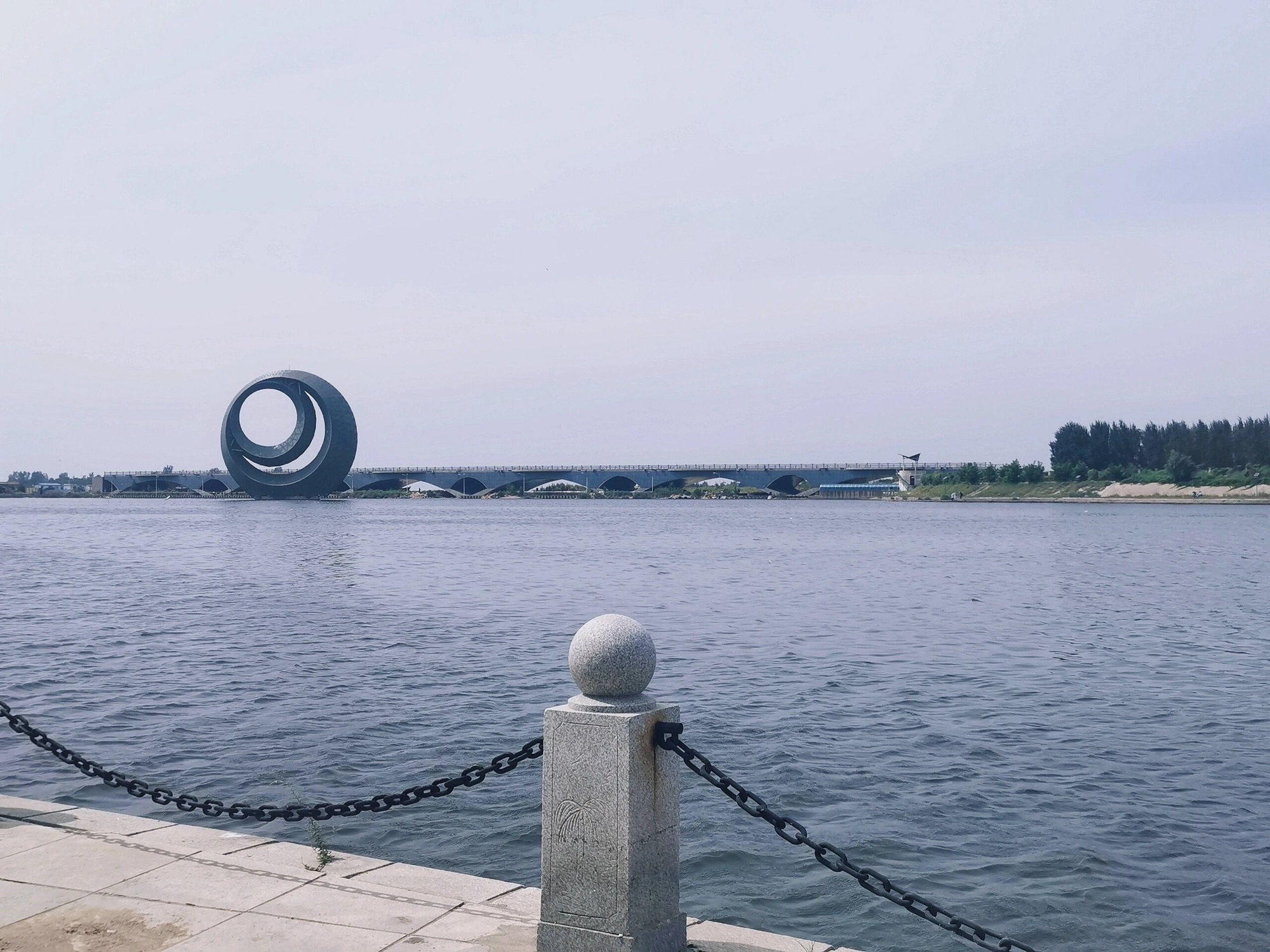 月亮湖公园旅行图片