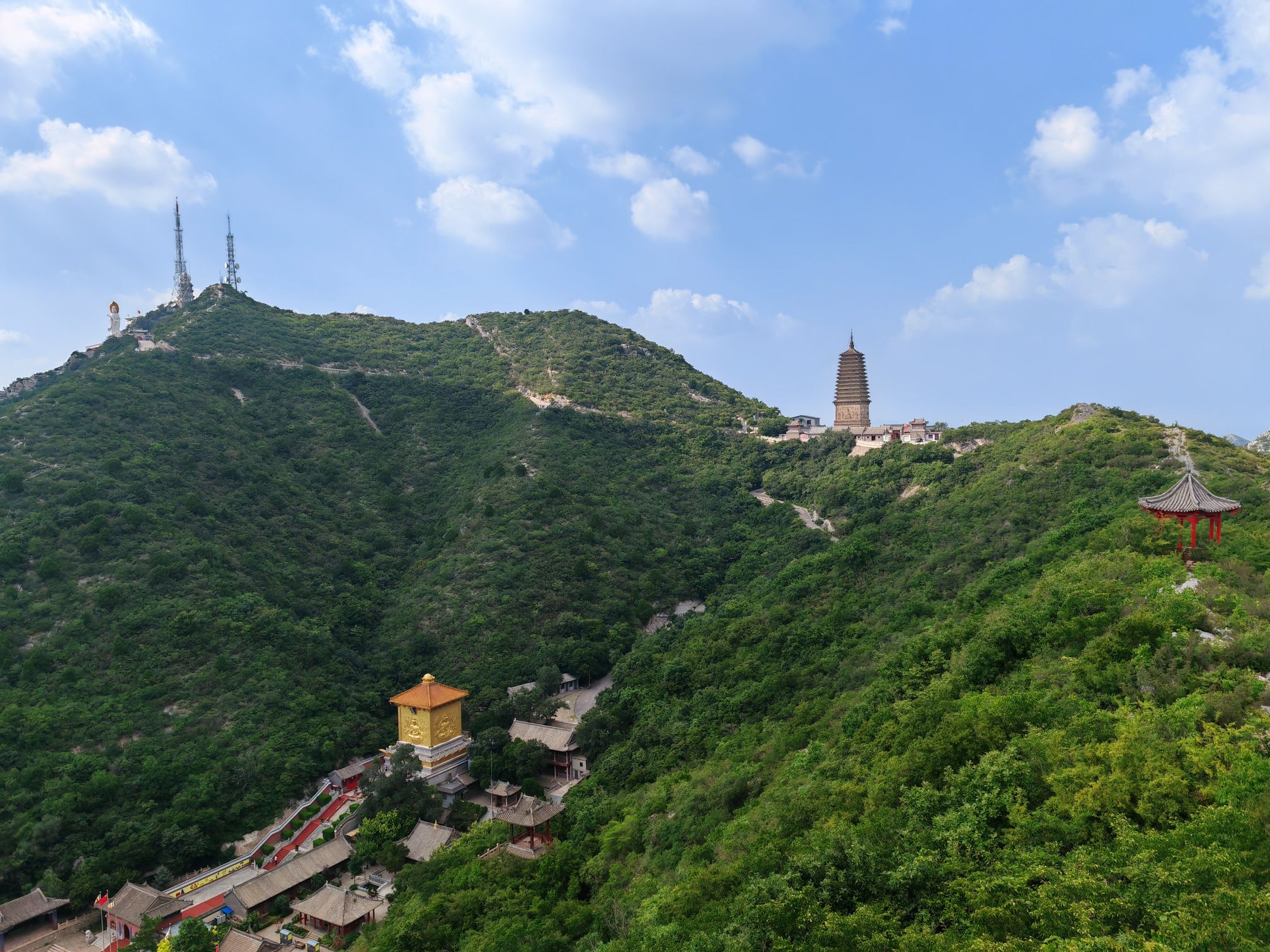 朝阳凤凰山风景区
