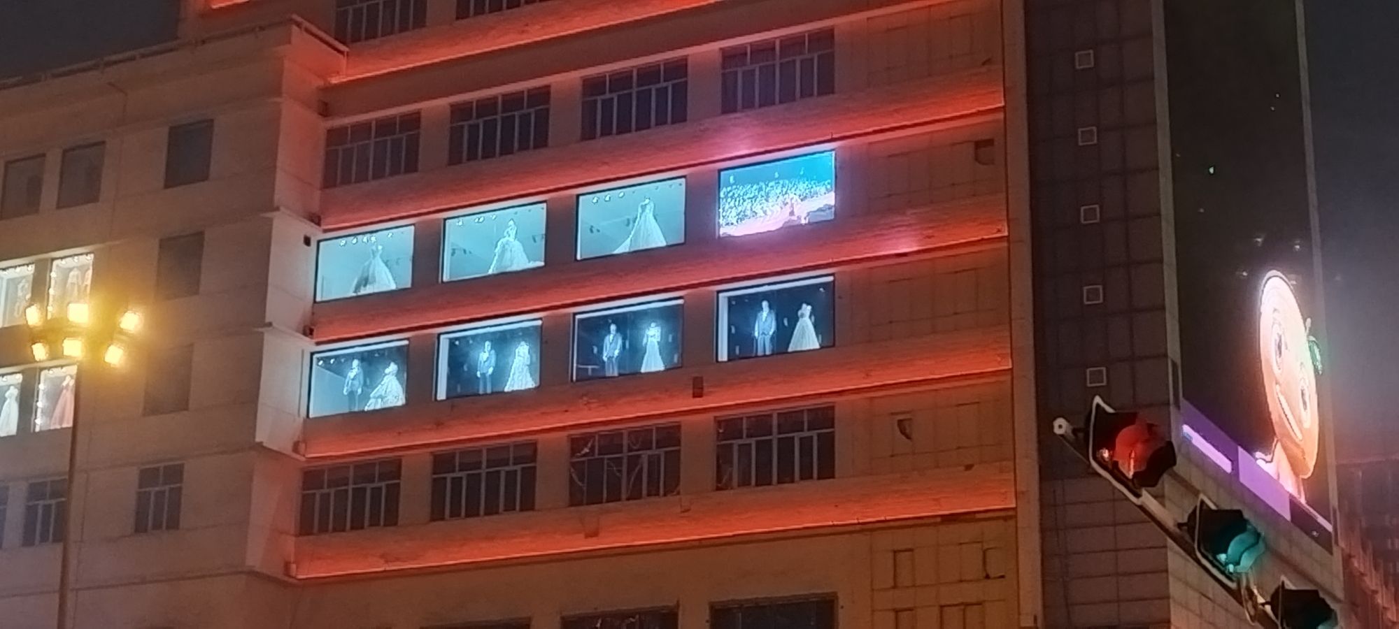 新华广场旅行图片