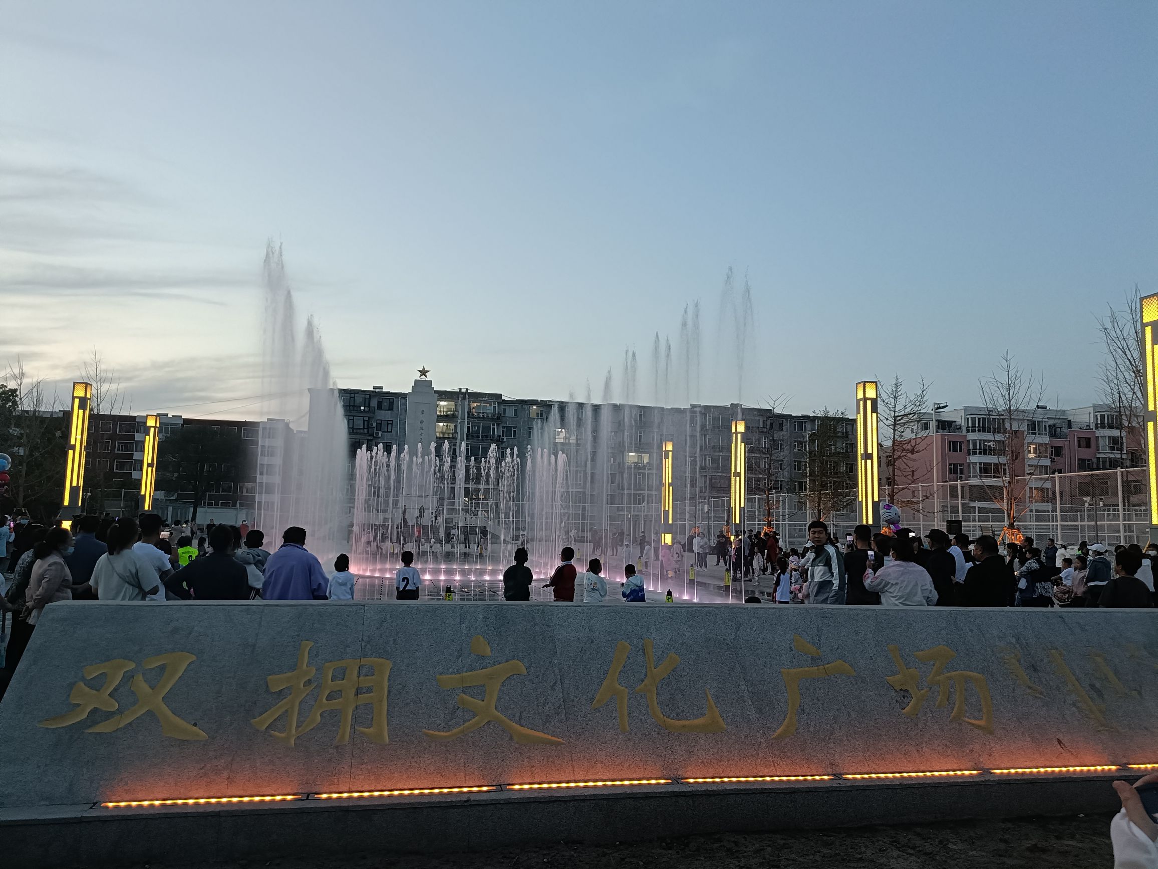 甘旗卡人民广场旅行图片