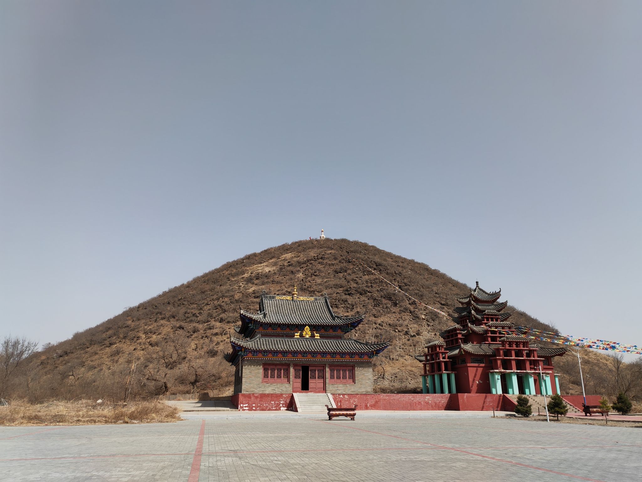 通辽双合尔山白塔