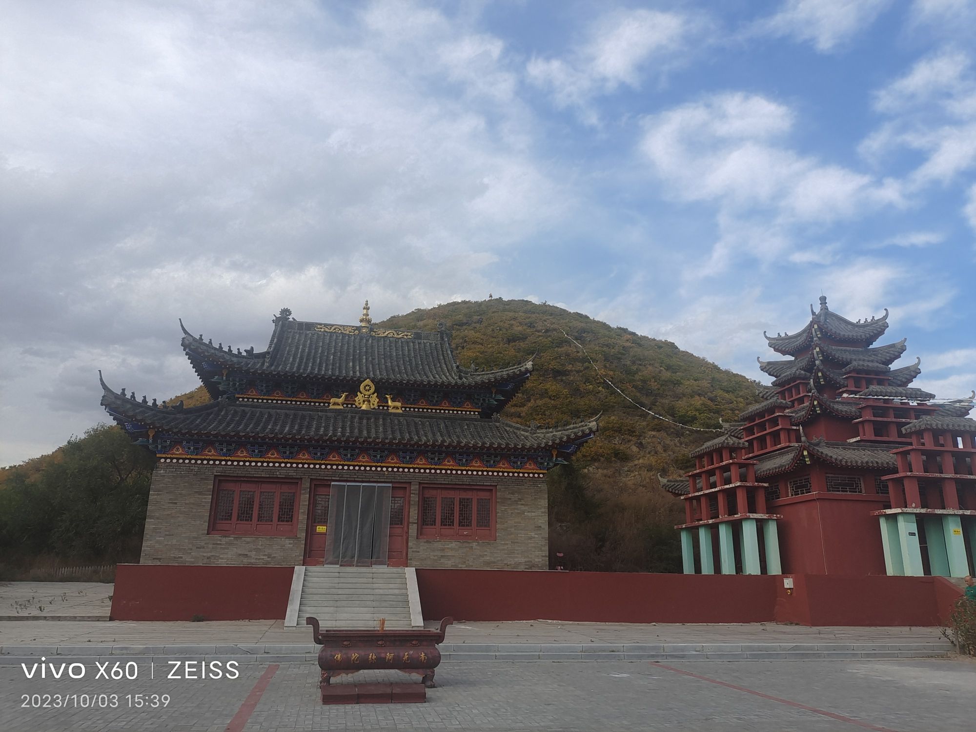 通辽双合尔山白塔旅行图片