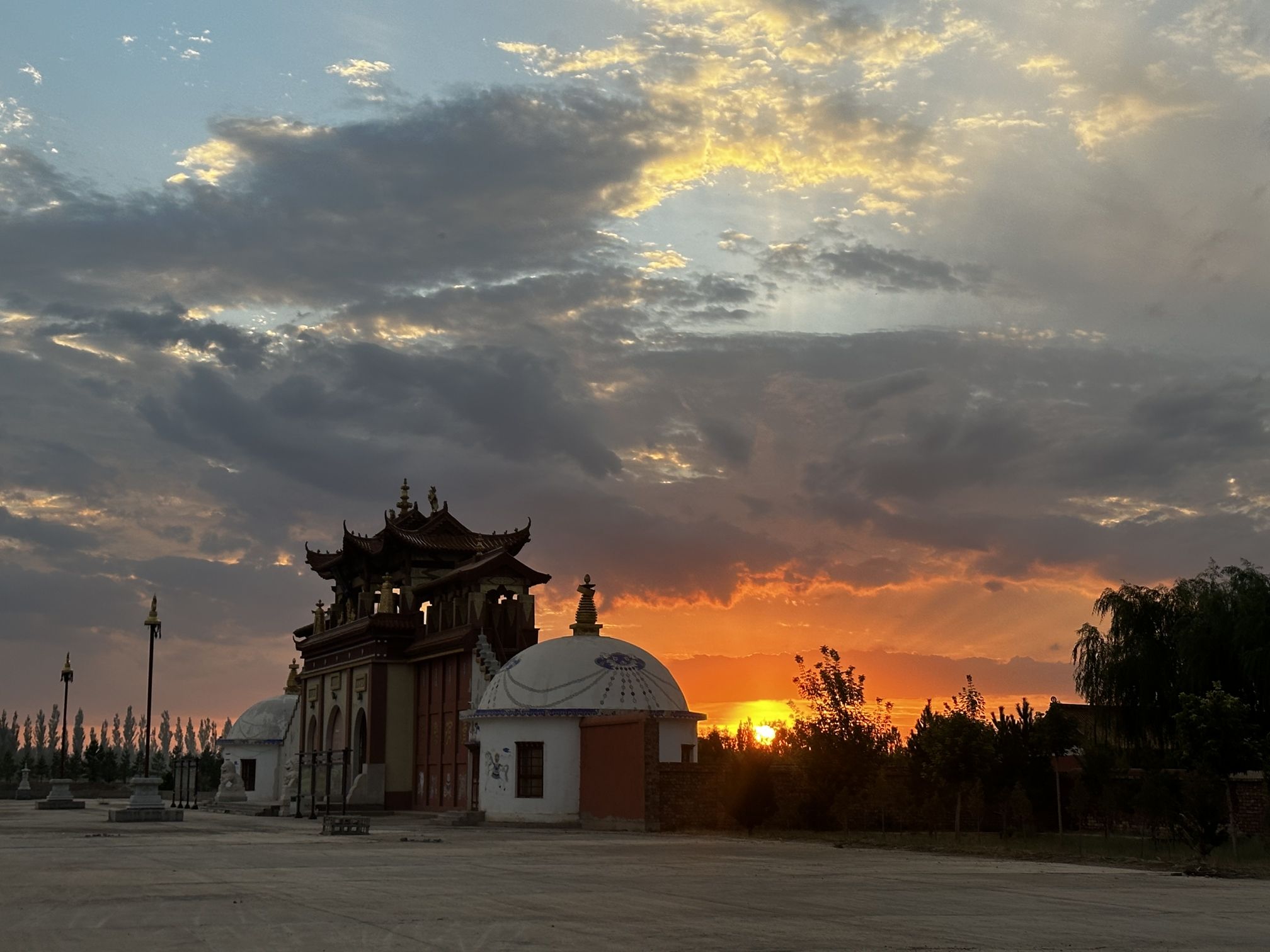 诺门汗拉僧庙法王寺旅行图片