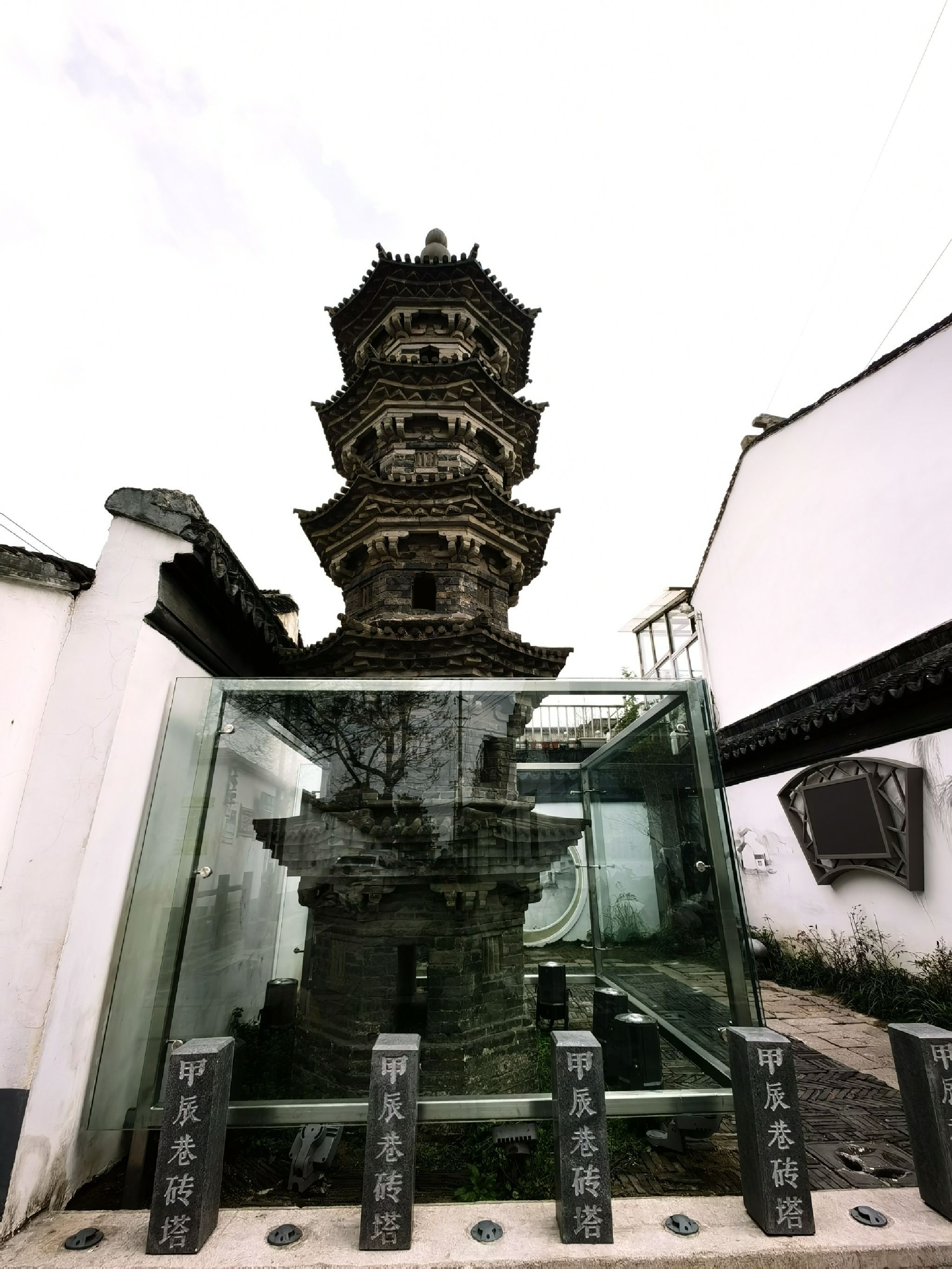 甲辰巷砖塔旅行图片