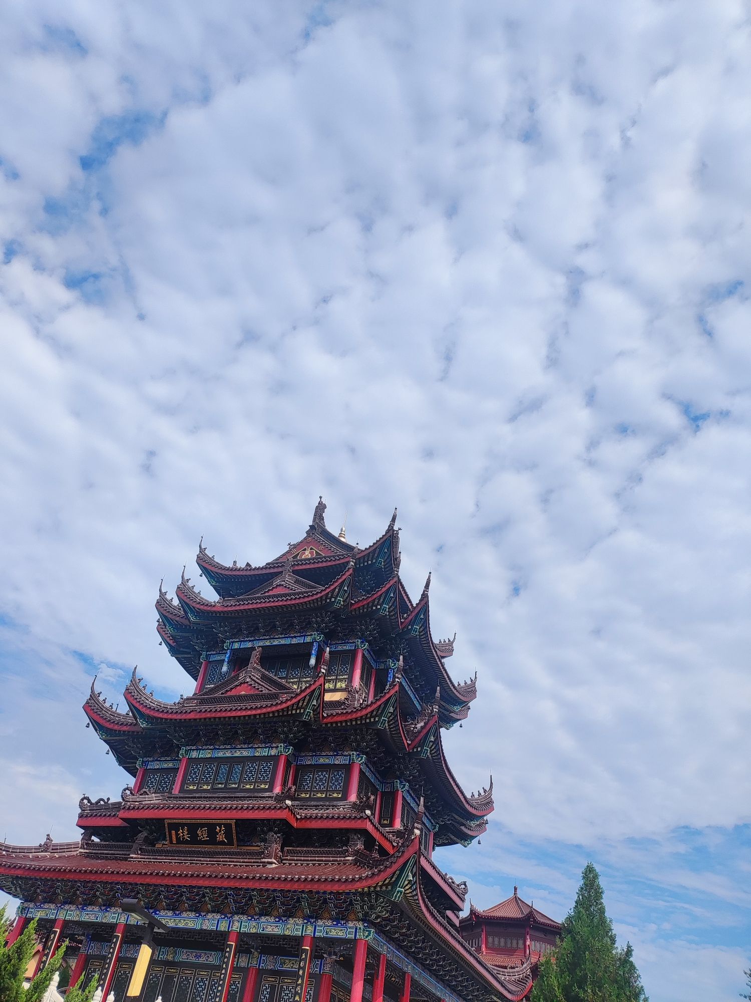 海岛金山寺景区