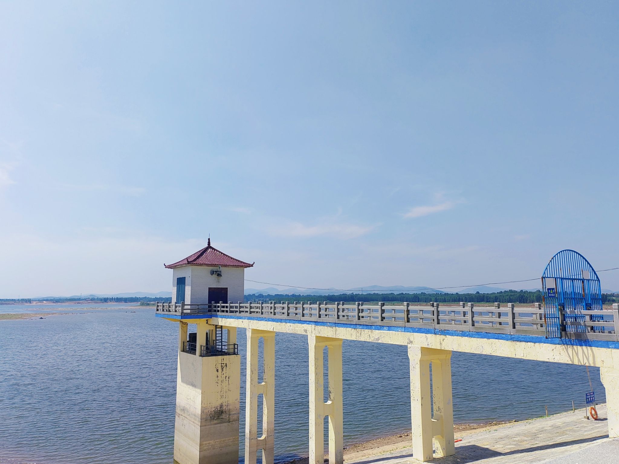 雷泽湖风景区旅行图片