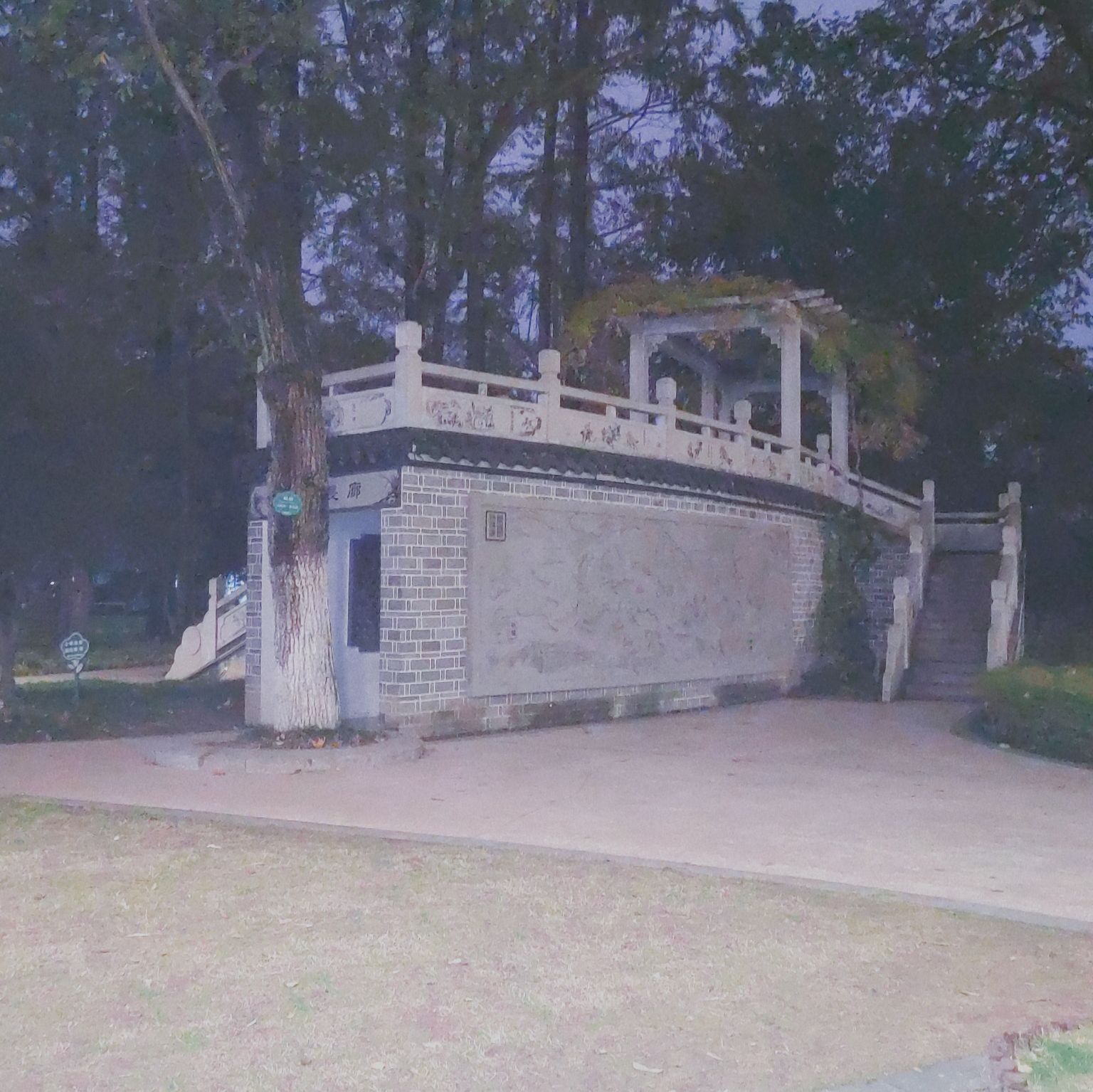 古逍遥津