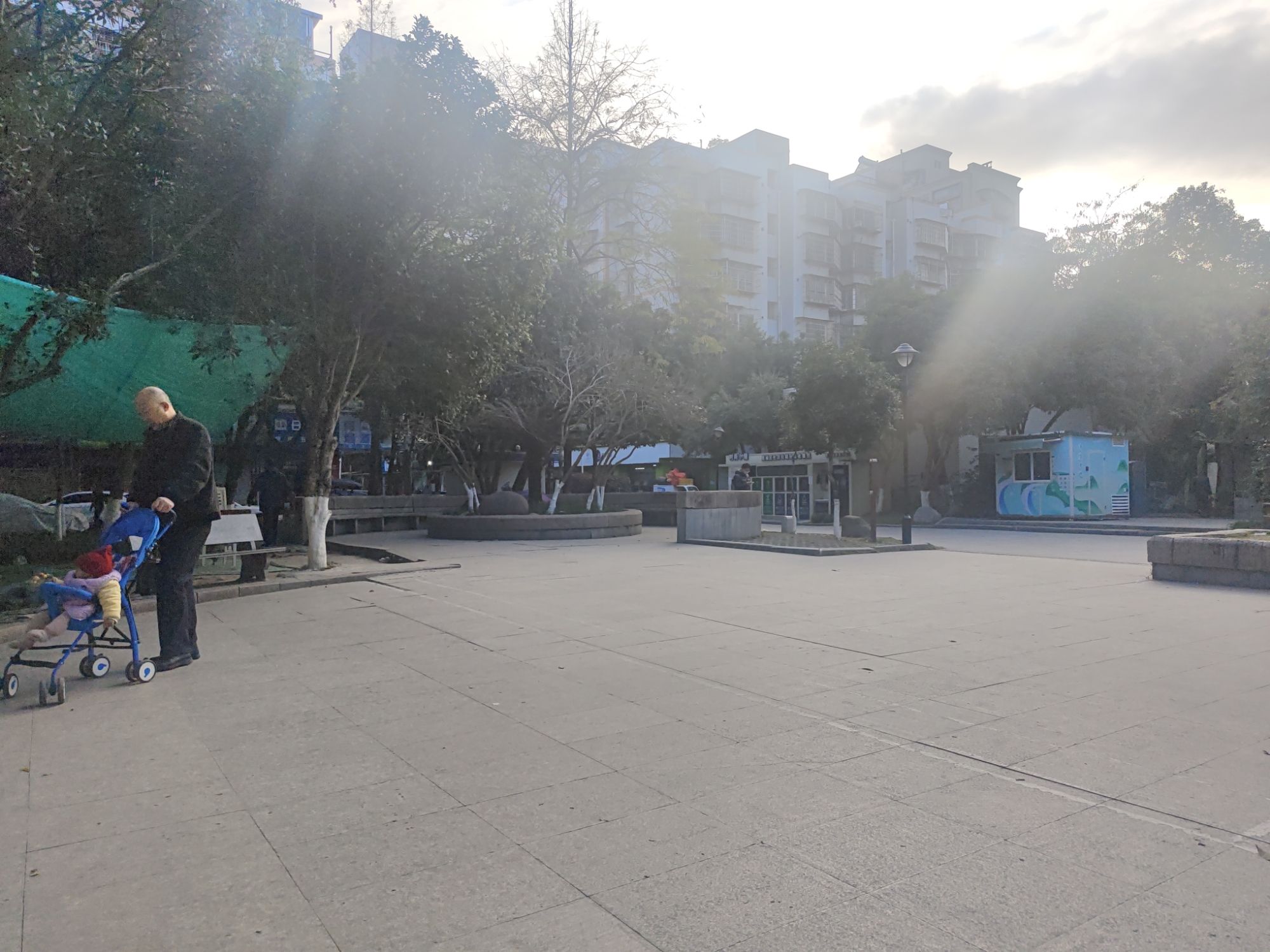 政法文化公园旅行图片