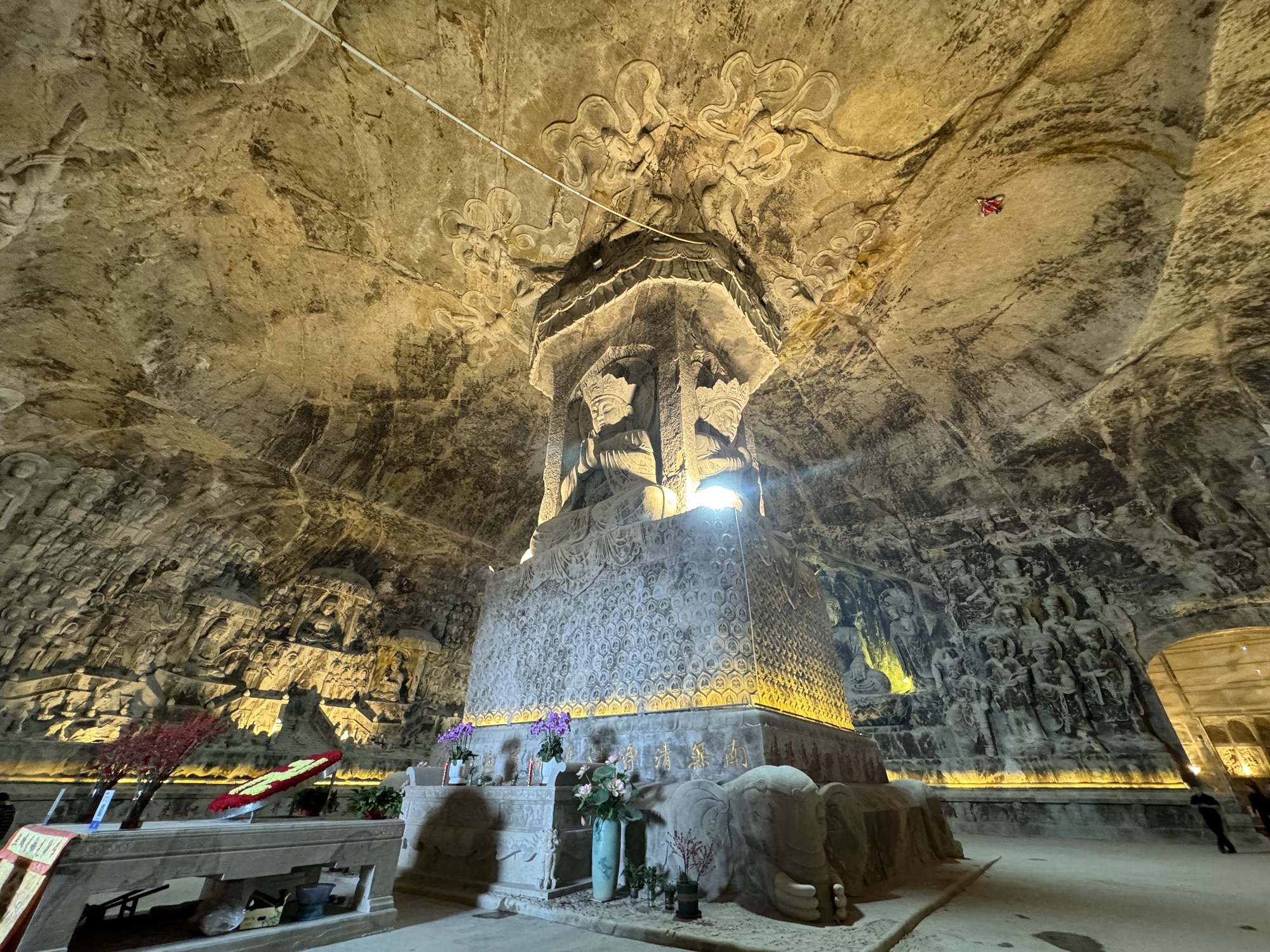合掌岩风景区旅行图片