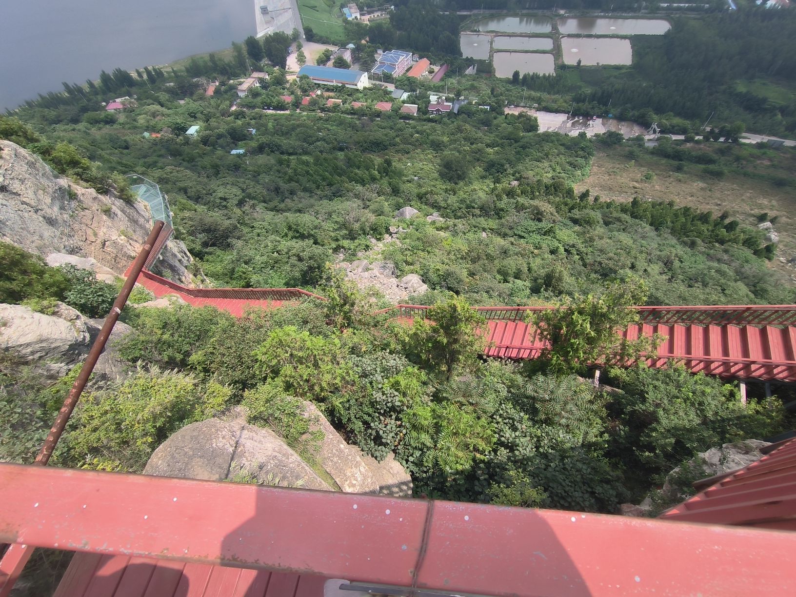 龟山望龙洞风景区