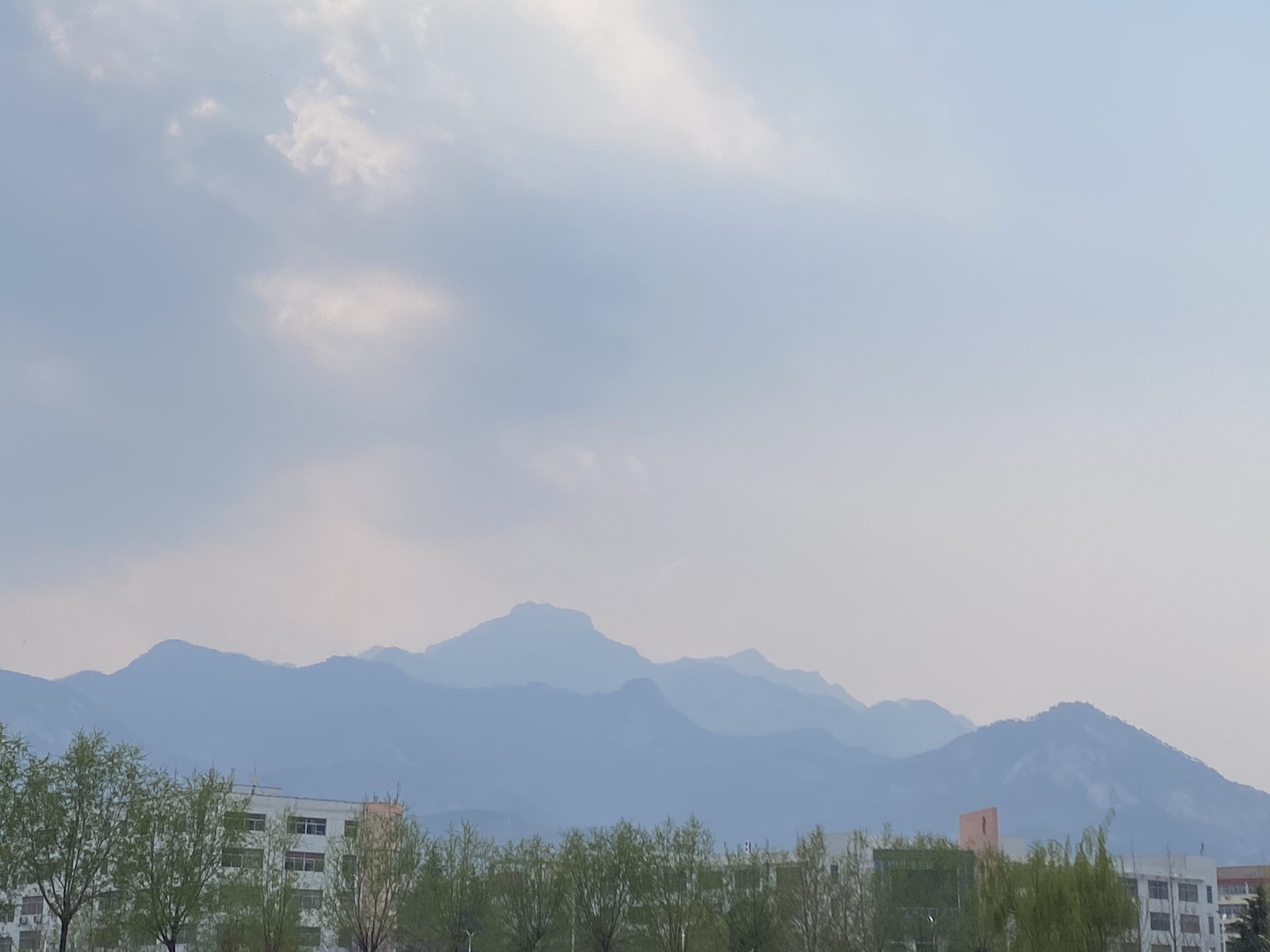 沿河公园