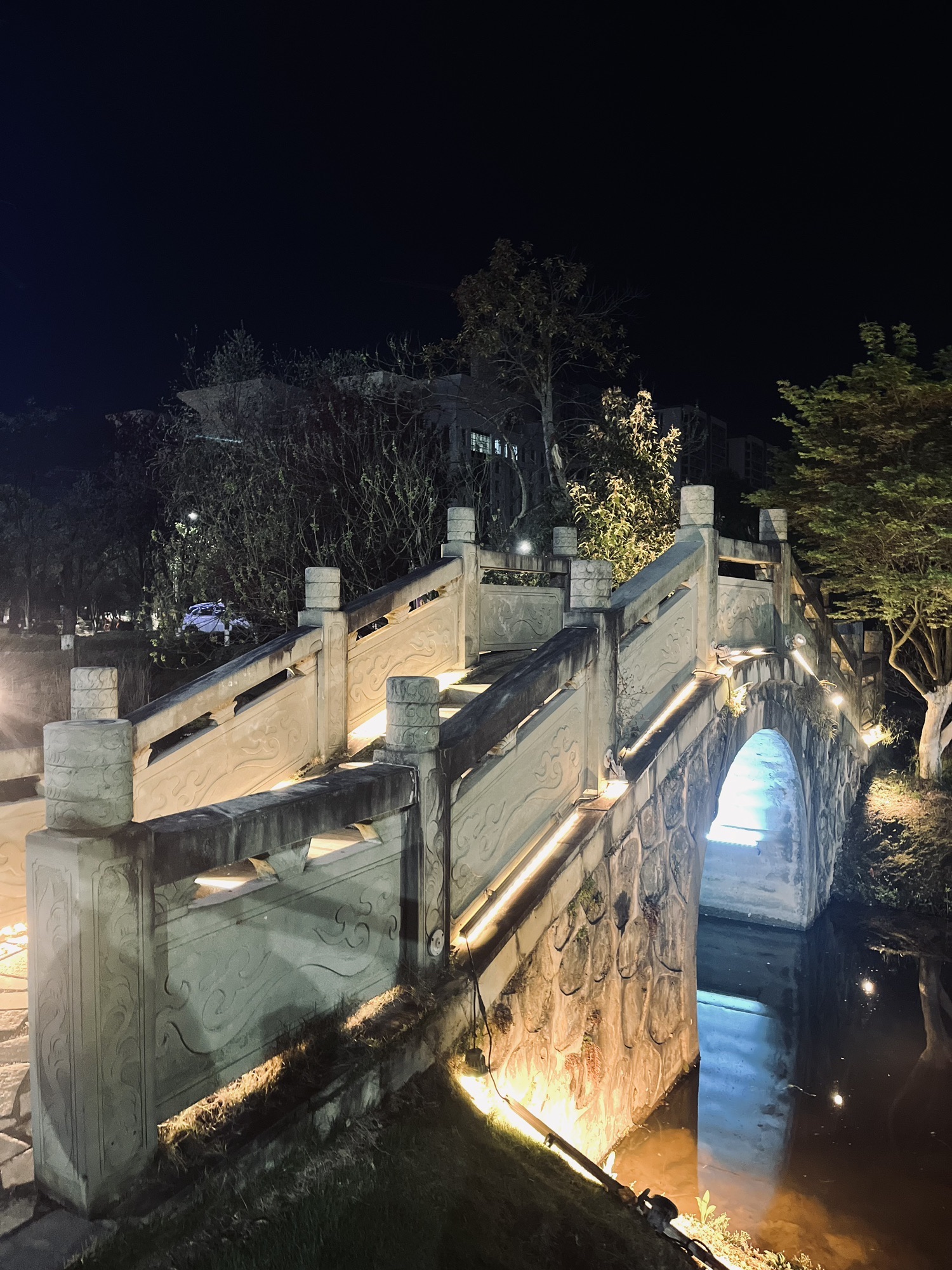 爱莲广场旅行图片