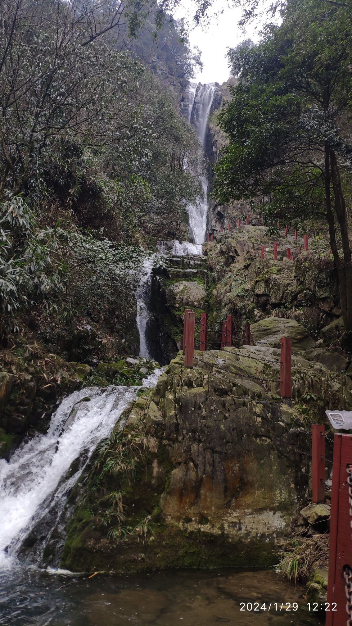 罗溪瀑布旅行图片