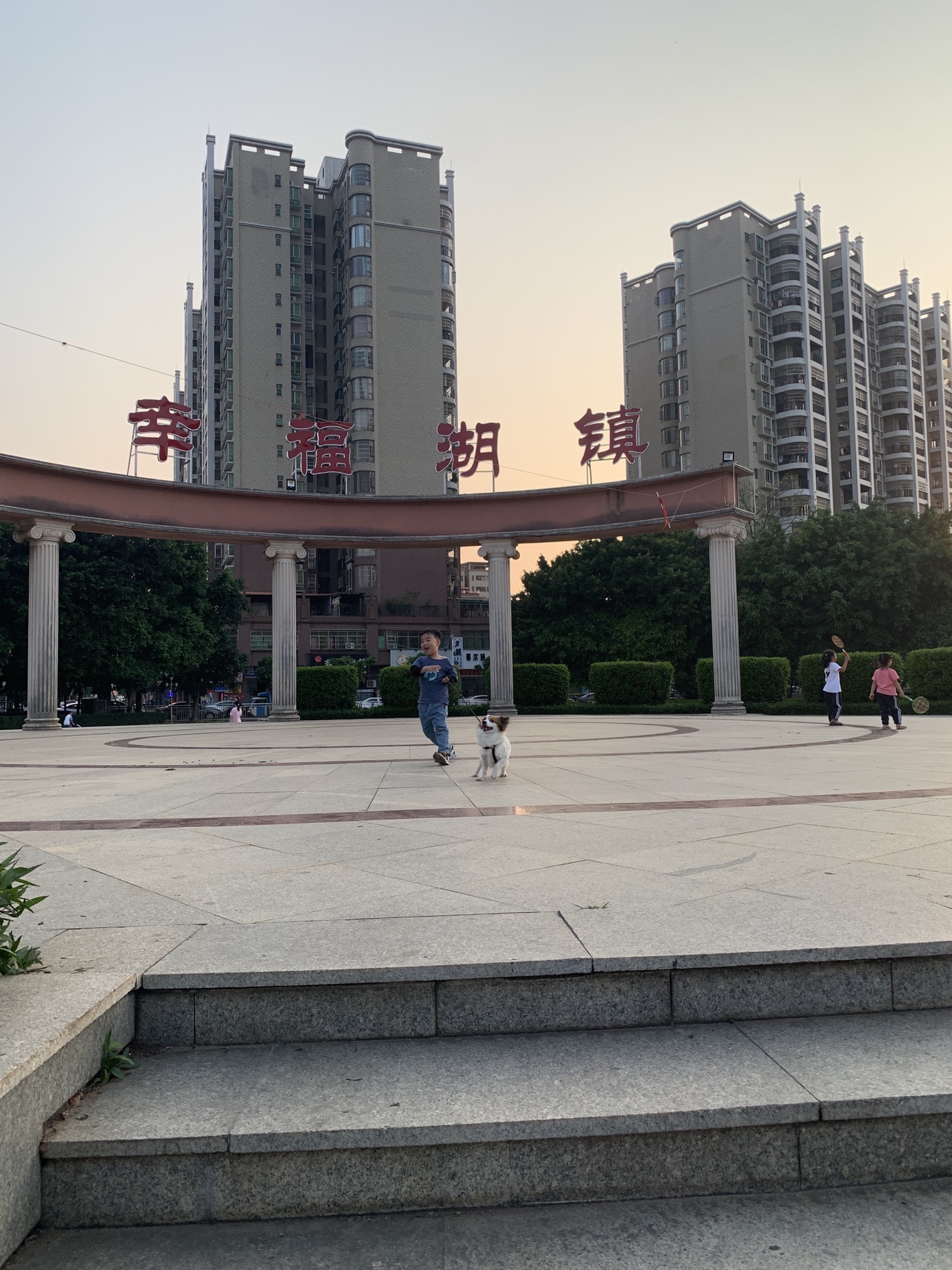 博罗县湖镇镇文化广场旅行图片